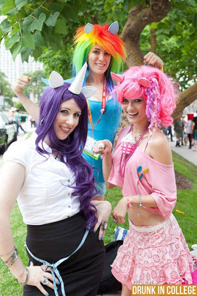 Comic Con Hotties 2012