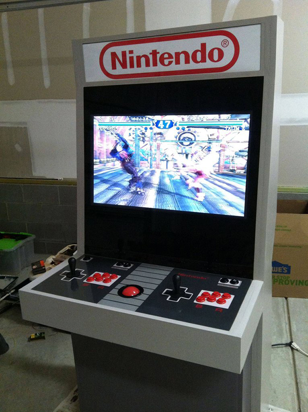 Bro builds incredible Nintendo arcade game
